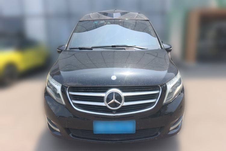 Used Mercedes-Benz V-Class  Front