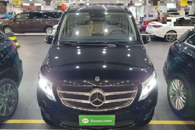 Used Mercedes-Benz V-Class 2017 V 260 L Prestige Extended Edition Front