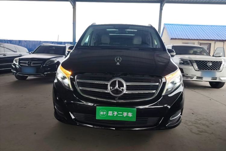 Used Mercedes-Benz V-Class 2017 V 260 L Prestige Extended Edition Front