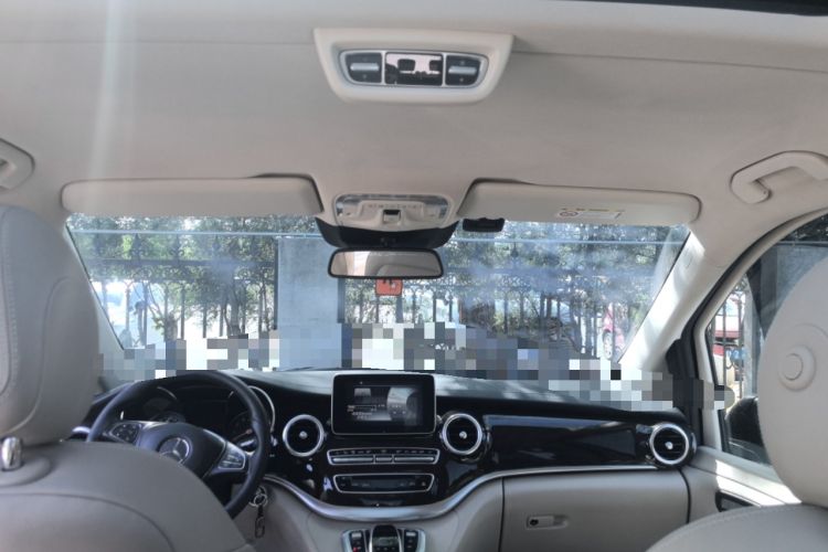 Used Mercedes-Benz V-Class 2017 V 260 L Prestige Extended Edition Headliner