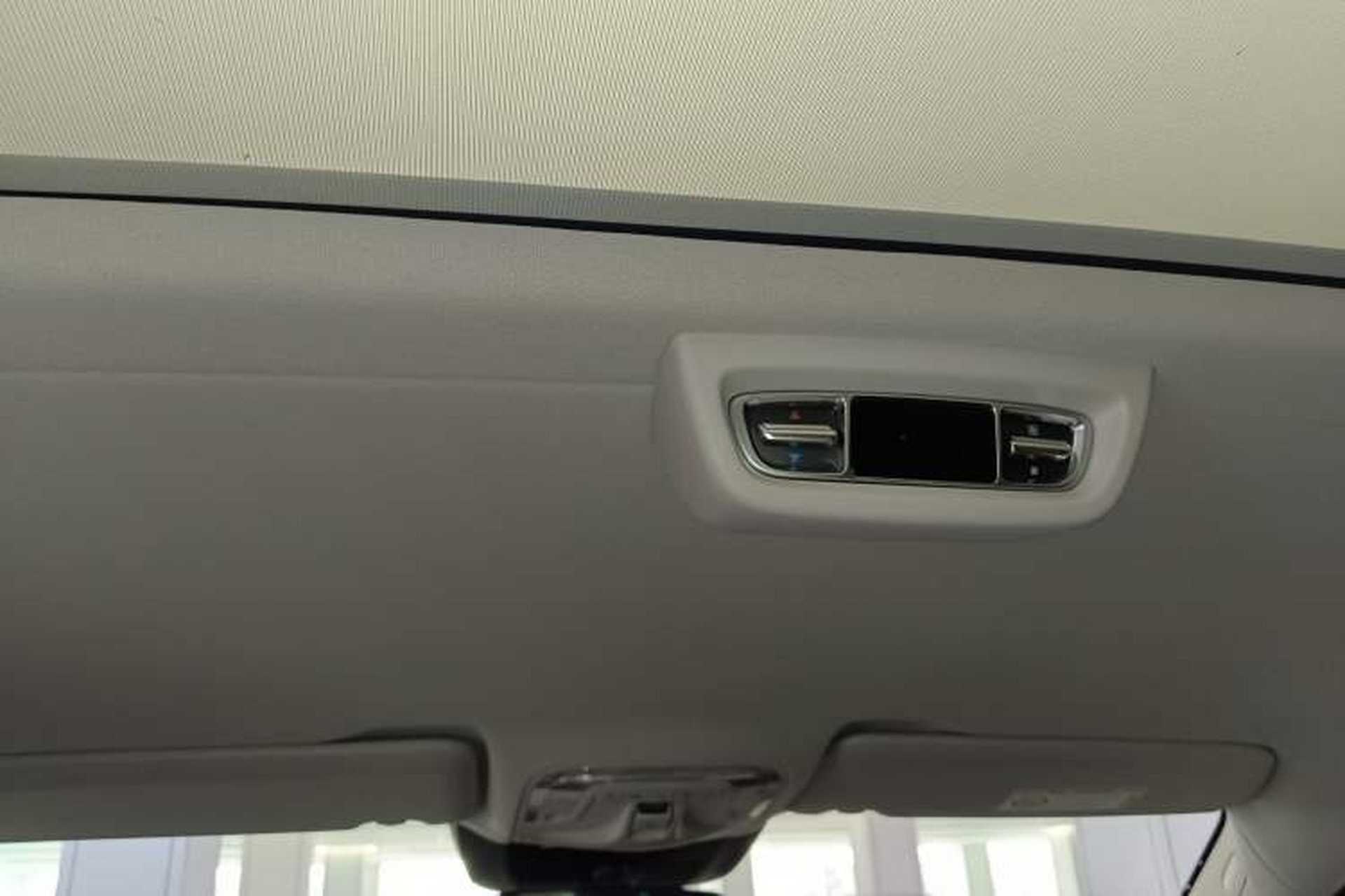 Used Mercedes-Benz V-Class 2017 V 260 L Prestige Extended Edition Headliner
