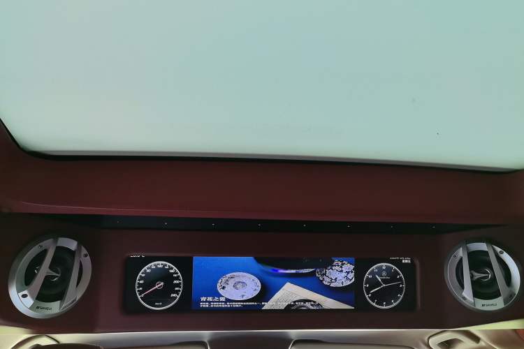 Used Mercedes-Benz V-Class 2017 V 260 L Prestige Extended Edition Headliner