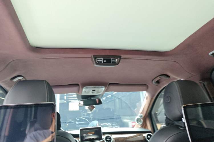 Used Mercedes-Benz V-Class 2017 V 260 L Prestige Extended Edition Headliner
