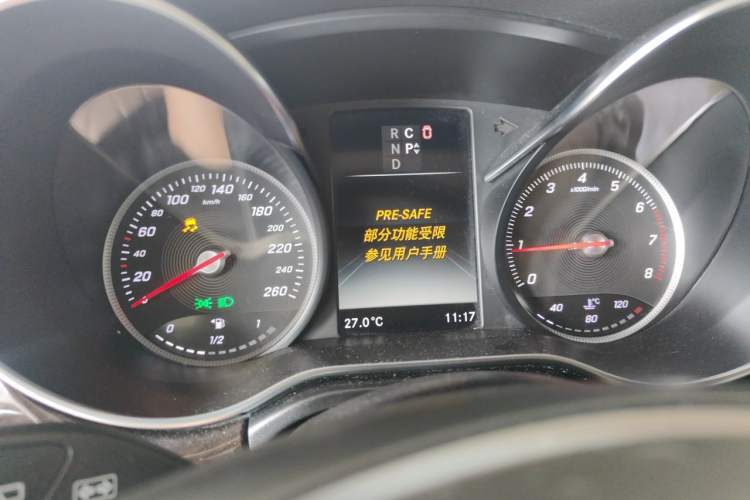 Used Mercedes-Benz V-Class 2017 V 260 L Prestige Extended Edition Instrument Cluster