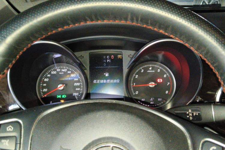 Used Mercedes-Benz V-Class 2017 V 260 L Prestige Extended Edition Instrument Cluster