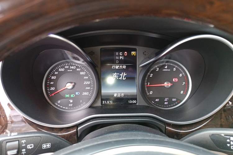 Used Mercedes-Benz V-Class 2017 V 260 L Prestige Extended Edition Instrument Cluster