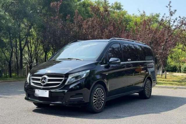 Used Mercedes-Benz V-Class 2017 V 260 Prestige Edition
