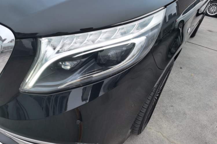 Used Mercedes-Benz V-Class 2017 V250 2.0T U.S. Spec Left Front Headlight