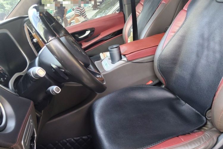 Used Mercedes-Benz V-Class  Left Front Seat