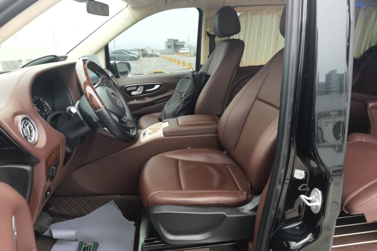Used Mercedes-Benz V-Class 2017 V250 2.0T U.S. Spec Left Front Seat