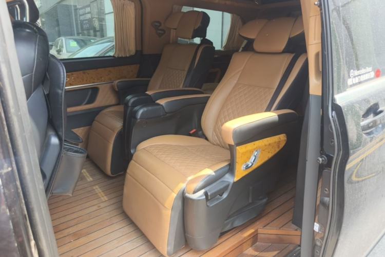 Used Mercedes-Benz V-Class  Left Rear Seat