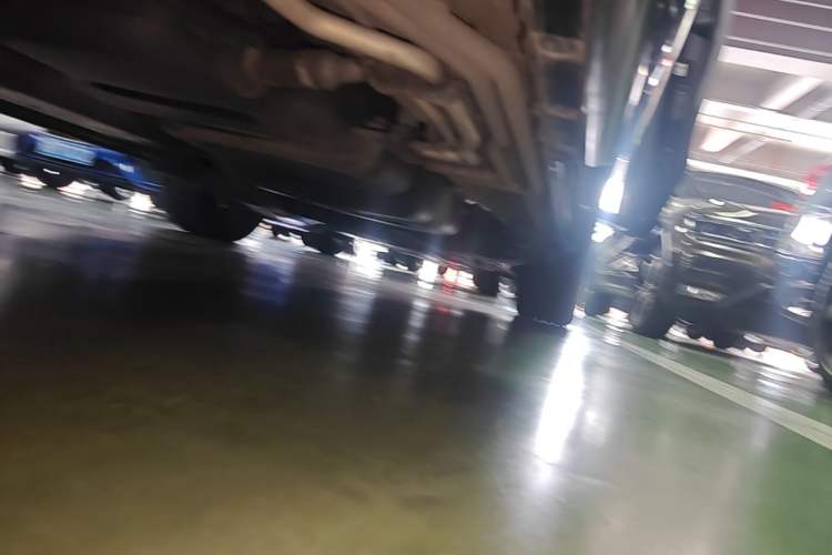Used Mercedes-Benz V-Class 2017 V 260 L Prestige Extended Edition Left Side Sill