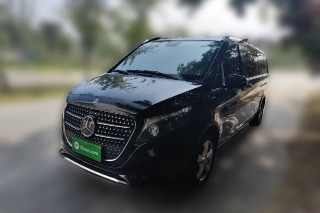 Ojetý Mercedes-Benz V-Class 2017 V250 2.0T Base Model