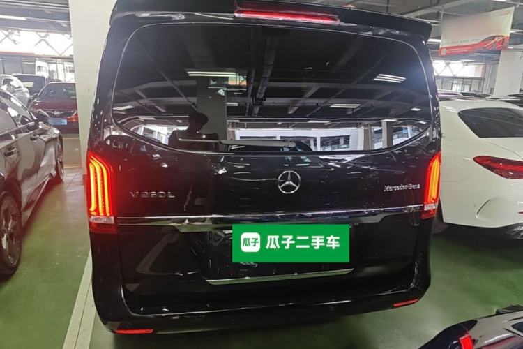 Used Mercedes-Benz V-Class 2017 V 260 L Prestige Extended Edition Rear