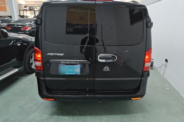 Used Mercedes-Benz V-Class  Rear