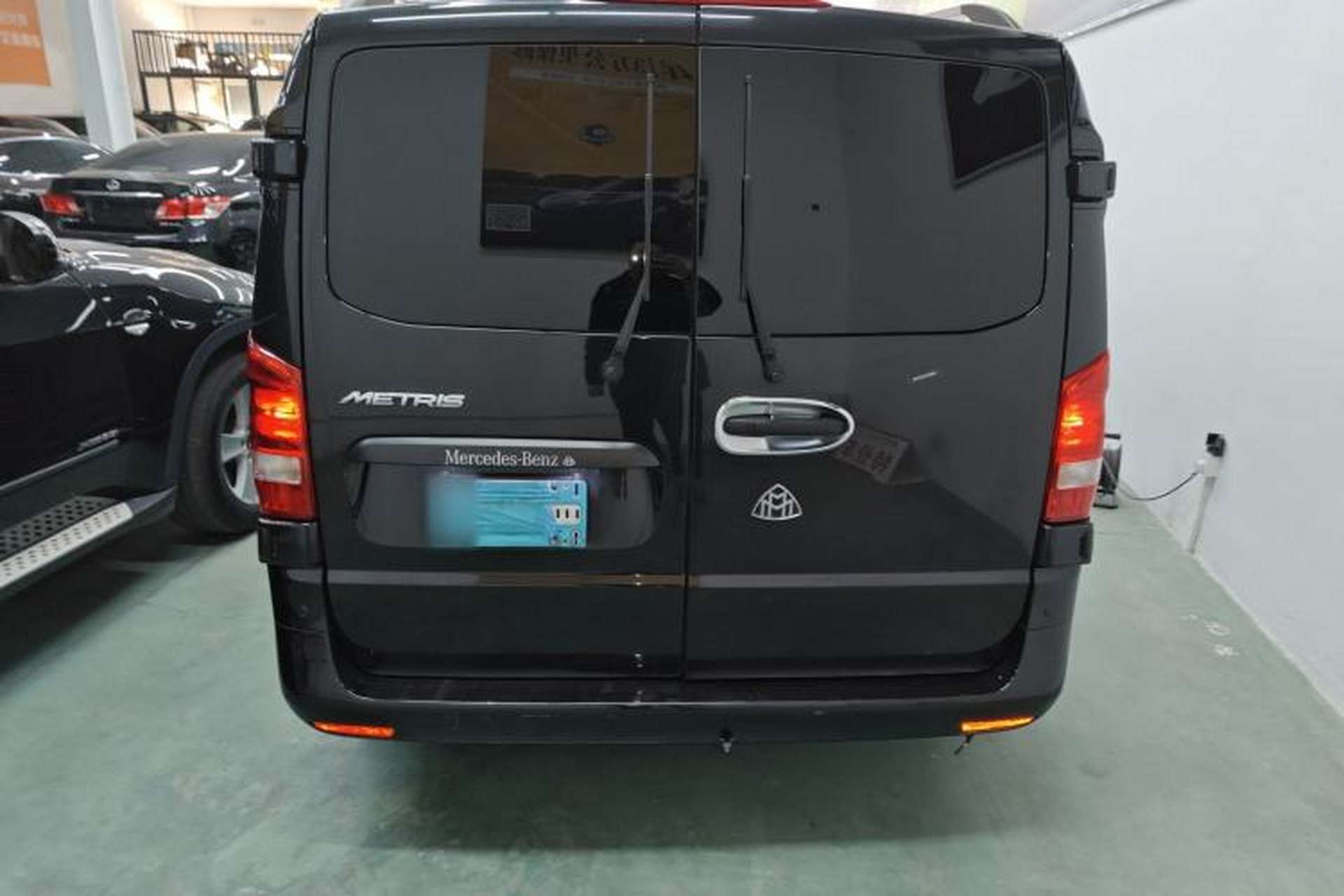 Used Mercedes-Benz V-Class  Rear