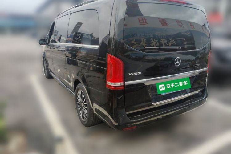 Used Mercedes-Benz V-Class 2017 V 260 L Prestige Extended Edition Rear Left 45 Deg