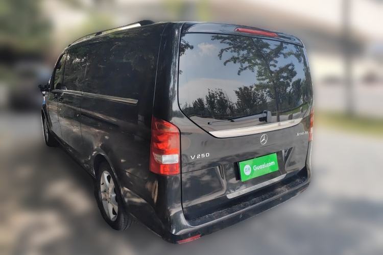 Used Mercedes-Benz V-Class 2017 V250 2.0T Base Model Rear Left 45 Deg
