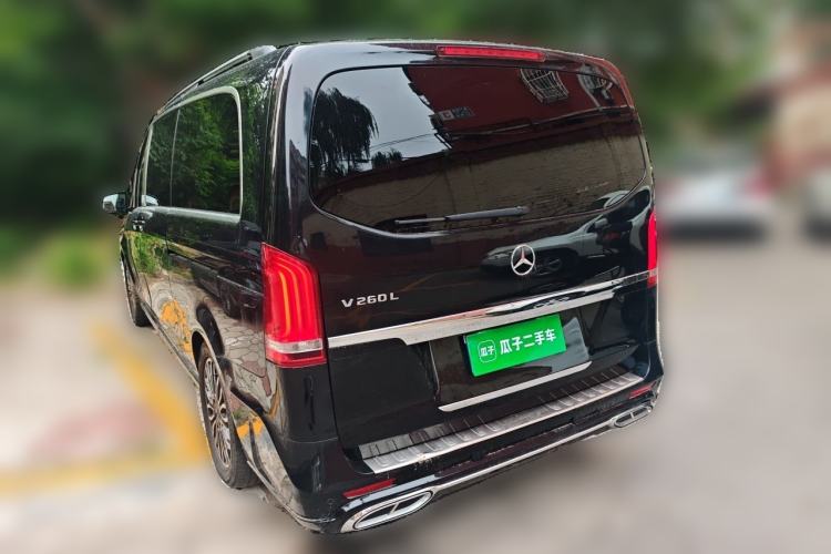 Used Mercedes-Benz V-Class 2017 V 260 L Prestige Extended Edition Rear Left 45 Deg