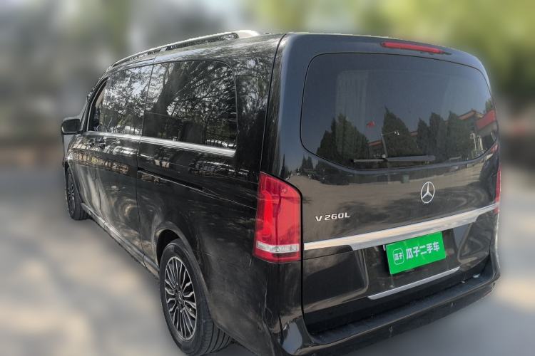 Used Mercedes-Benz V-Class 2017 V 260 L Prestige Extended Edition Rear Left 45 Deg