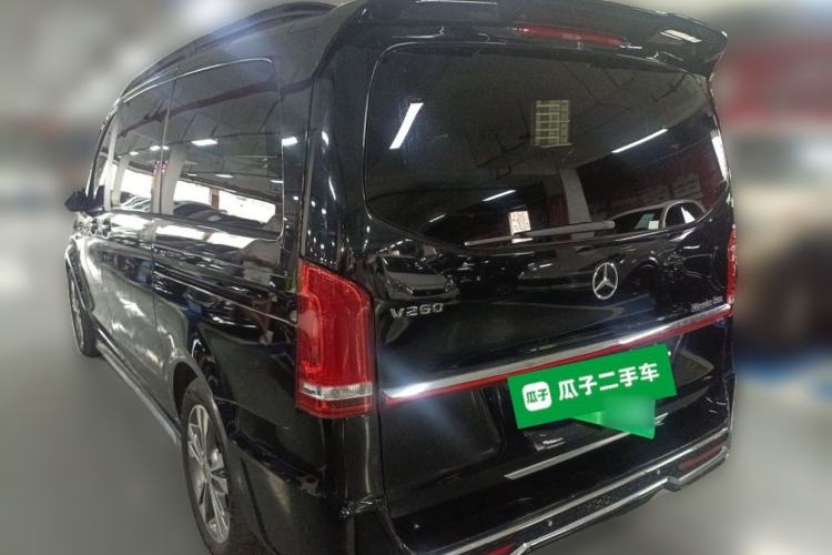 Used Mercedes-Benz V-Class 2017 V 260 Avantgarde Edition Rear Left 45 Deg