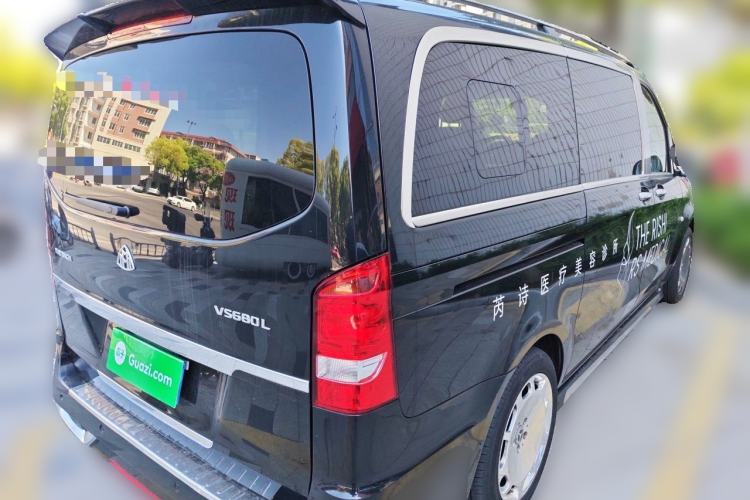 Used Mercedes-Benz V-Class  Rear Right 45 Deg