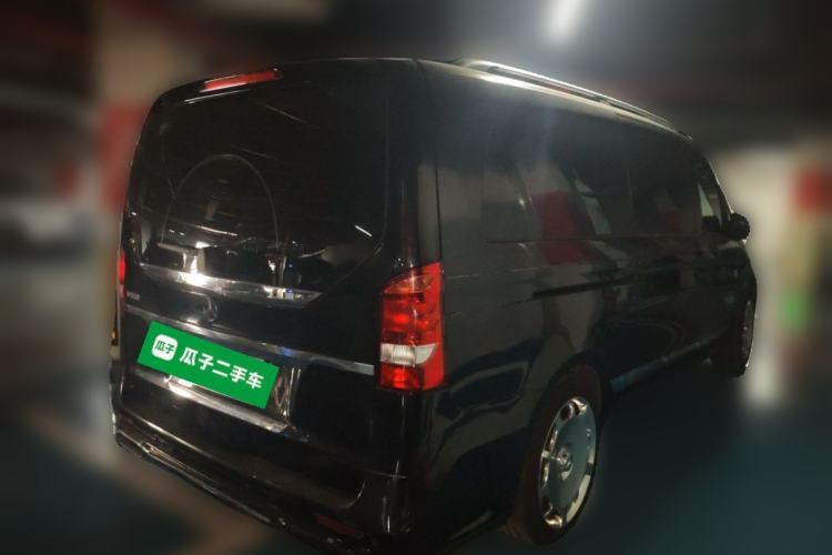 Used Mercedes-Benz V-Class  Rear Right 45 Deg