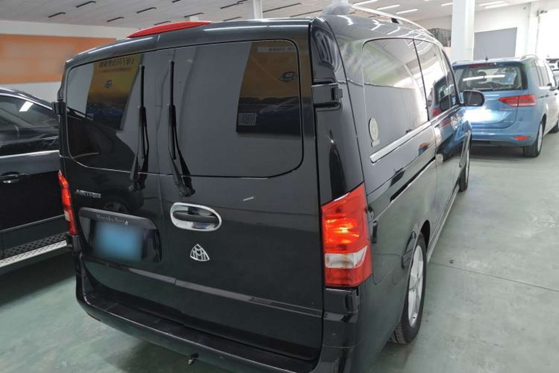 Used Mercedes-Benz V-Class  Rear Right 45 Deg