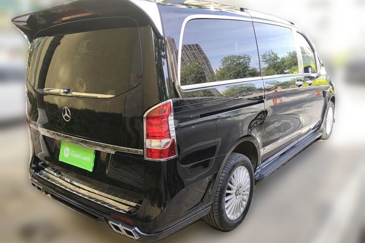 Used Mercedes-Benz V-Class  Rear Right 45 Deg