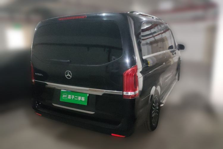 Used Mercedes-Benz V-Class 2017 V 260 L Prestige Extended Edition Rear Right 45 Deg