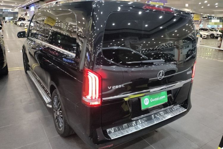 Used Mercedes-Benz V-Class 2017 V 260 L Prestige Extended Edition Rear