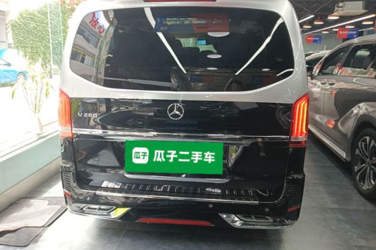 Used Mercedes-Benz V-Class 2017 V 260 Avantgarde Edition Rear