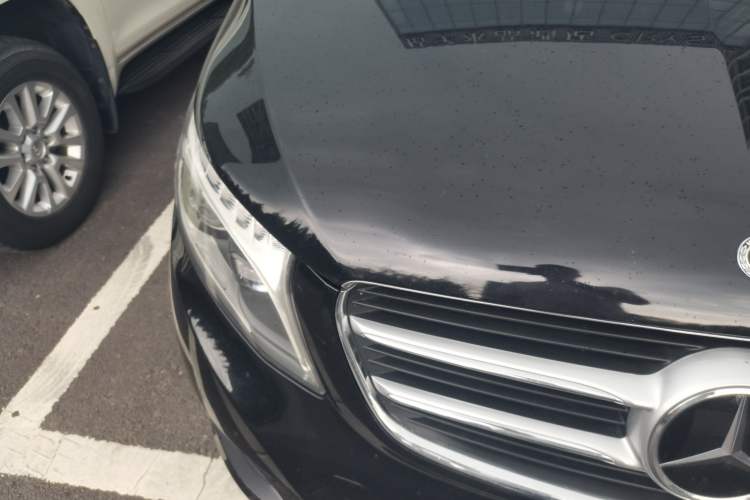 Used Mercedes-Benz V-Class 2017 V 260 Prestige Edition Right Front Headlight