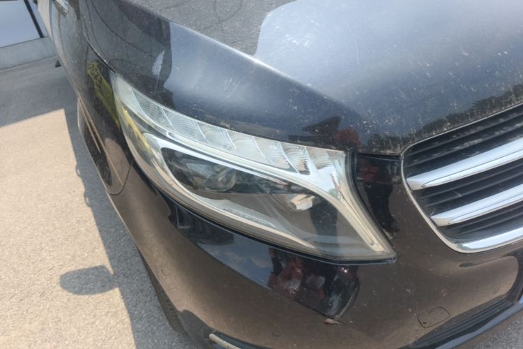 Used Mercedes-Benz V-Class  Right Front Headlight