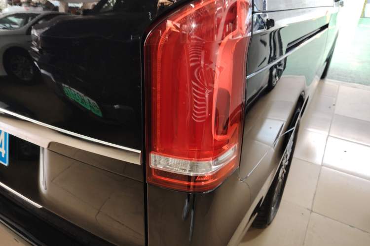 Used Mercedes-Benz V-Class 2017 V 260 Prestige Edition Right Rear Taillight