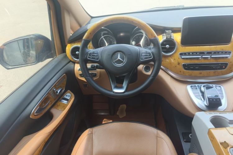 Used Mercedes-Benz V-Class  Steering Wheel