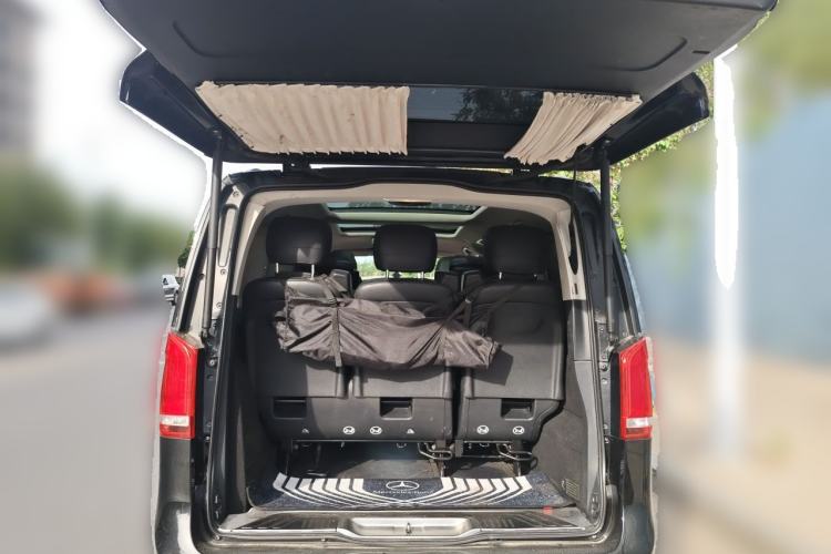 Used Mercedes-Benz V-Class 2017 V 260 Prestige Edition Trunk