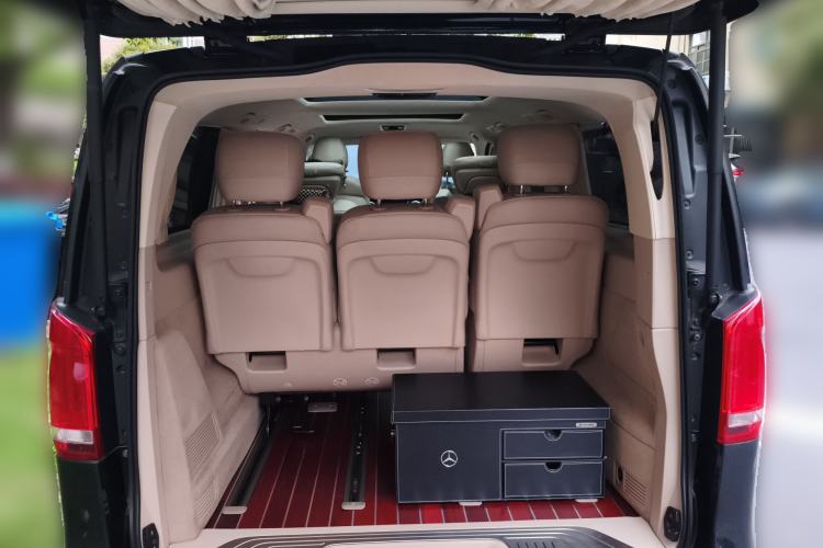 Used Mercedes-Benz V-Class 2017 V 260 L Prestige Extended Edition Trunk