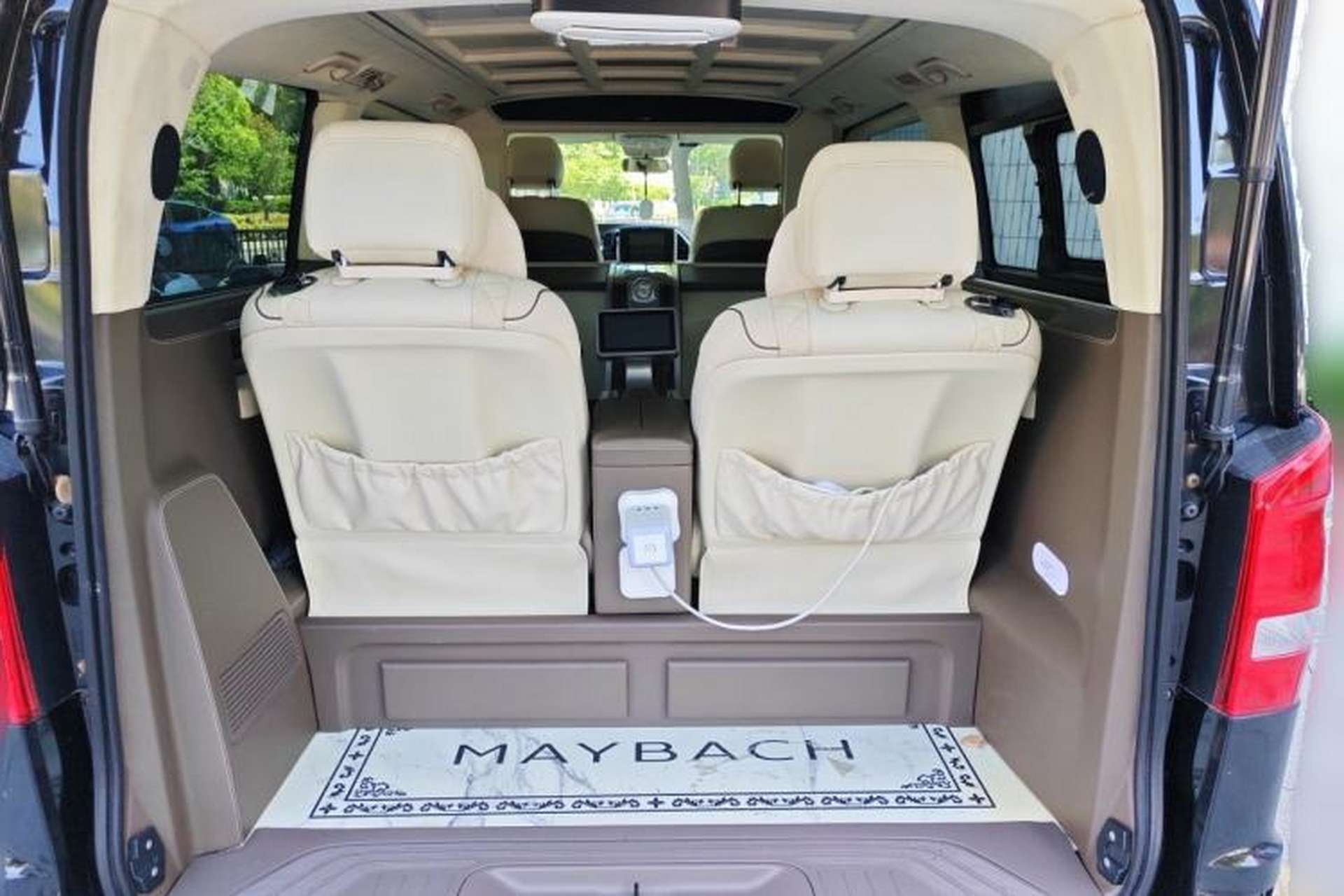 Used Mercedes-Benz V-Class  Trunk
