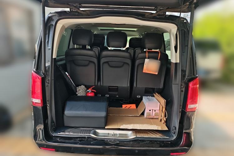 Used Mercedes-Benz V-Class 2017 V 260 Prestige Edition Trunk