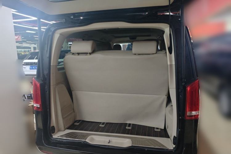 Used Mercedes-Benz V-Class 2017 V 260 Prestige Edition Trunk