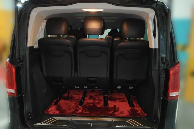 Used Mercedes-Benz V-Class 2017 V 260 L Prestige Extended Edition Trunk