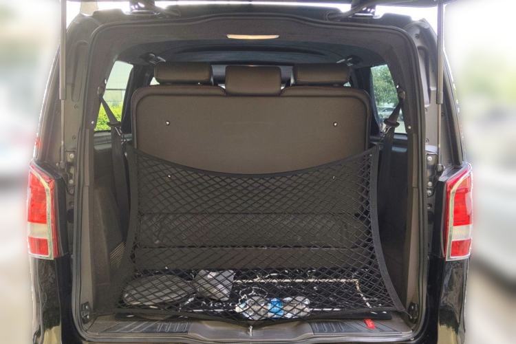 Used Mercedes-Benz V-Class  Trunk