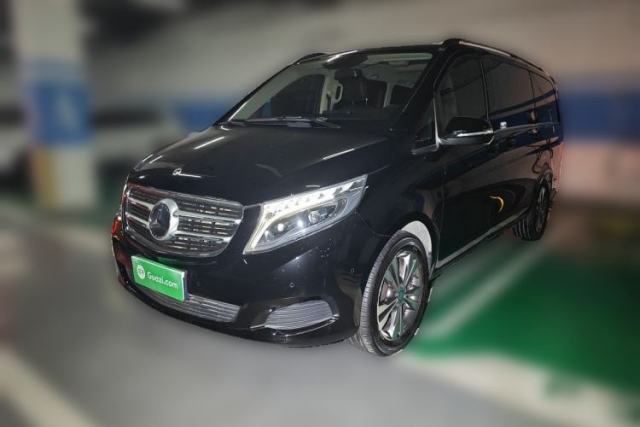 Used Mercedes-Benz V-Class 2017 V 260 Avantgarde Edition