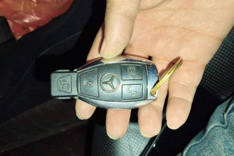 Used Mercedes-Benz V-Class 2017 V 260 L Prestige Extended Edition Vehicle Key