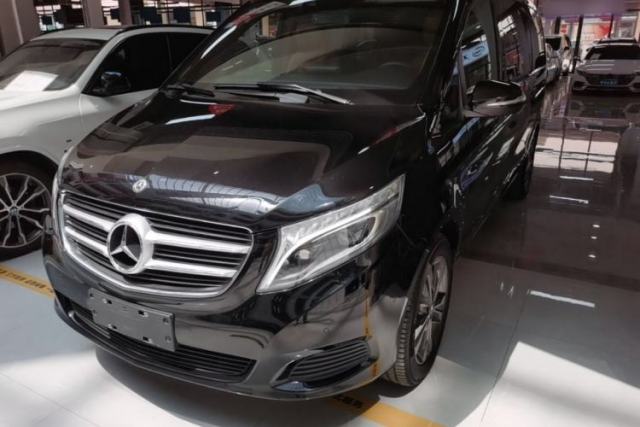 Used Mercedes-Benz V-Class 2017 V 260 Avantgarde Edition