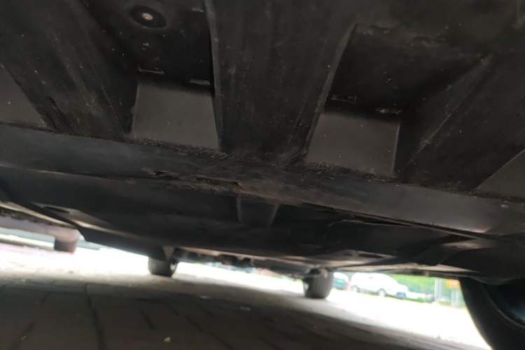 Used Mercedes-Benz V-Class 2017 V 260 Prestige Edition Chassis Front