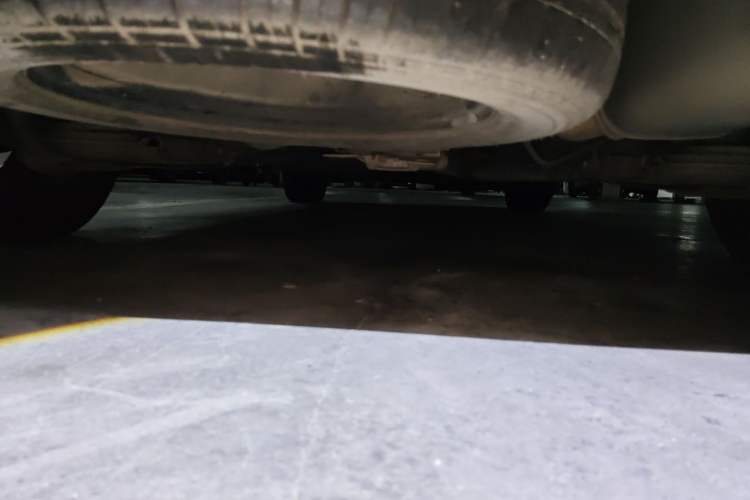 Used Mercedes-Benz V-Class 2017 V 260 Avantgarde Edition Chassis Rear