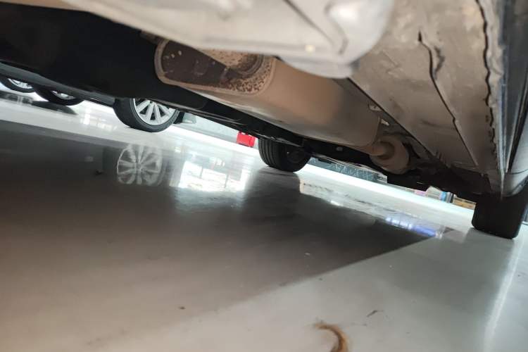 Used Mercedes-Benz V-Class 2017 V 260 Avantgarde Edition Chassis Rear Right