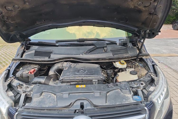 Used Mercedes-Benz V-Class 2017 V 260 Prestige Edition Engine Bay